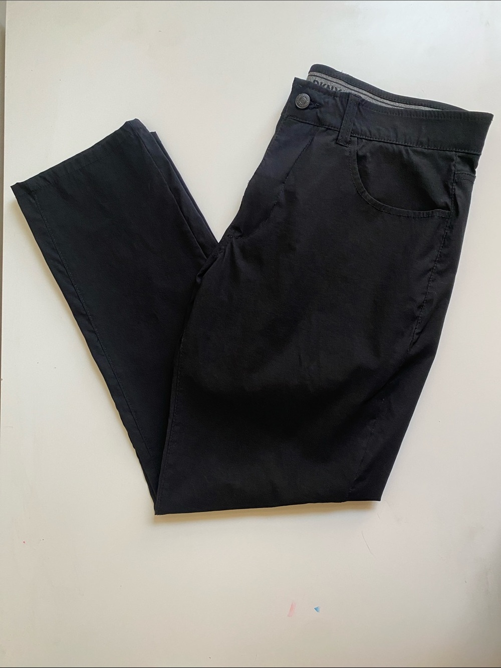 DKNY Men's Essential Tech Pants Black